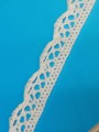 koronka biała 20220 tło2.jpg