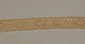 10144  KORONKA BAWEŁNIANA ECRU 14 mm 