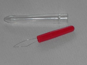 NAWLEKACZ PLASTIKOWY Z ZATYCZKĄ